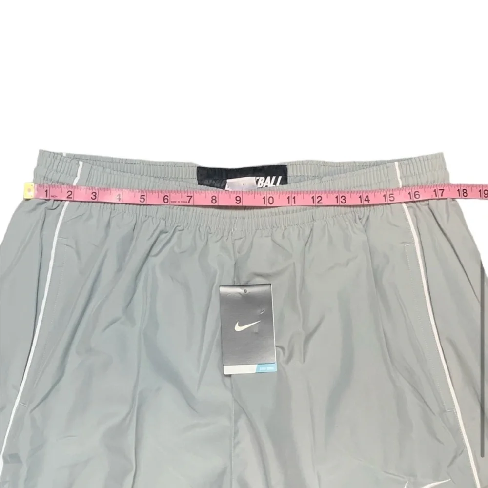 NIKE: NWT Men’s Basketball Gray Warmup Pants - Size XXL